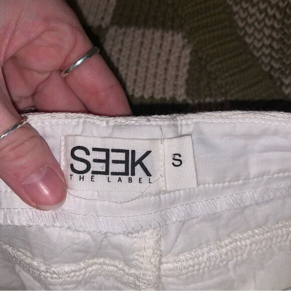 Seek The Label White Lace Shorts Small - Picture 2 of 4